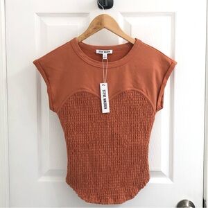 Steve Madden Women's Rust Short Sleeve Top